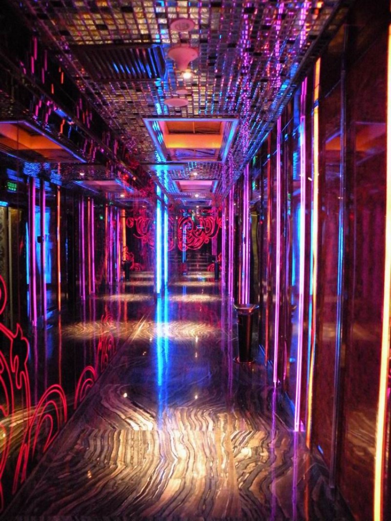 安康商务KTV一键订房-石泉县ktv预订